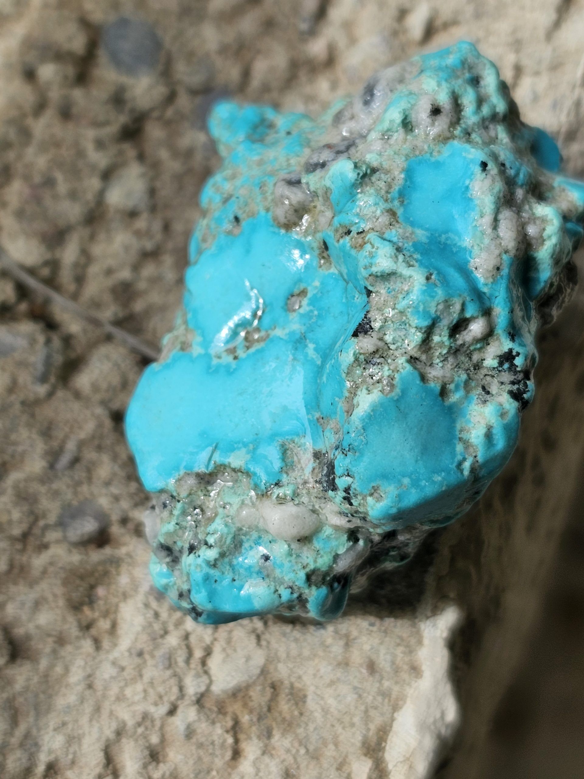Turquoise Rough